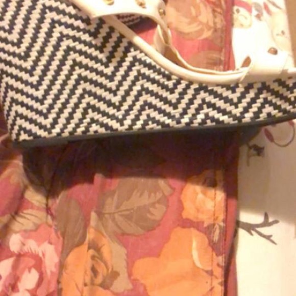 Pumps - Picture 3 of 3